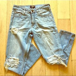Courtshop Boyfriend Destroyed Jeans sz 25